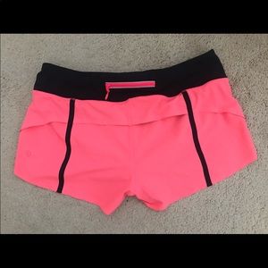 Lululemon size 6 shorts pink